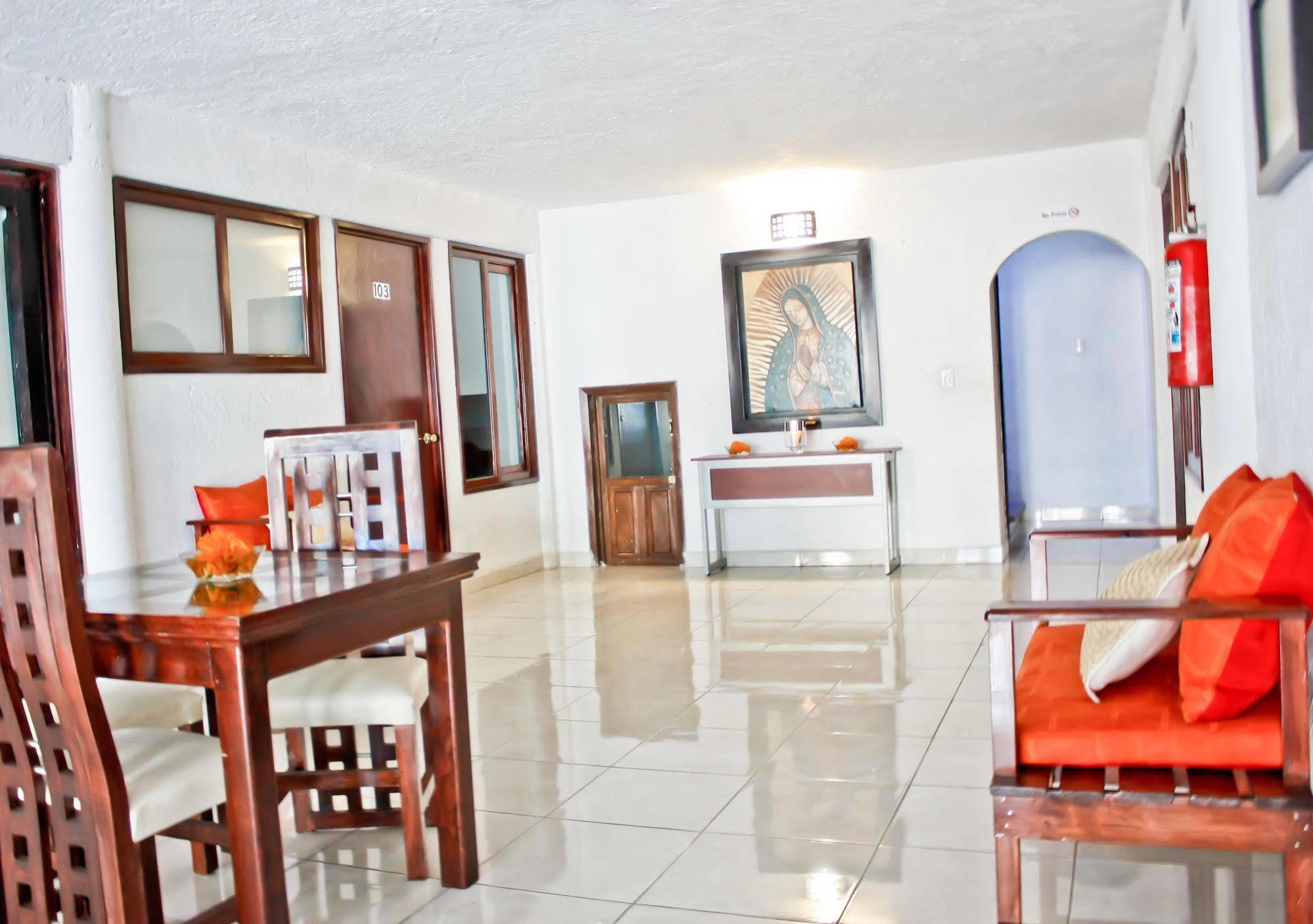 Hostal De San Pedro 촐룰라 외부 사진
